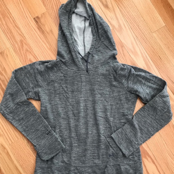 Under Armour Tops - Grey under armor hoodie
